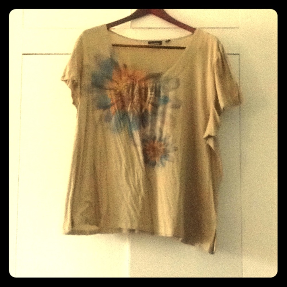 Sunflower t shirt size 30/32